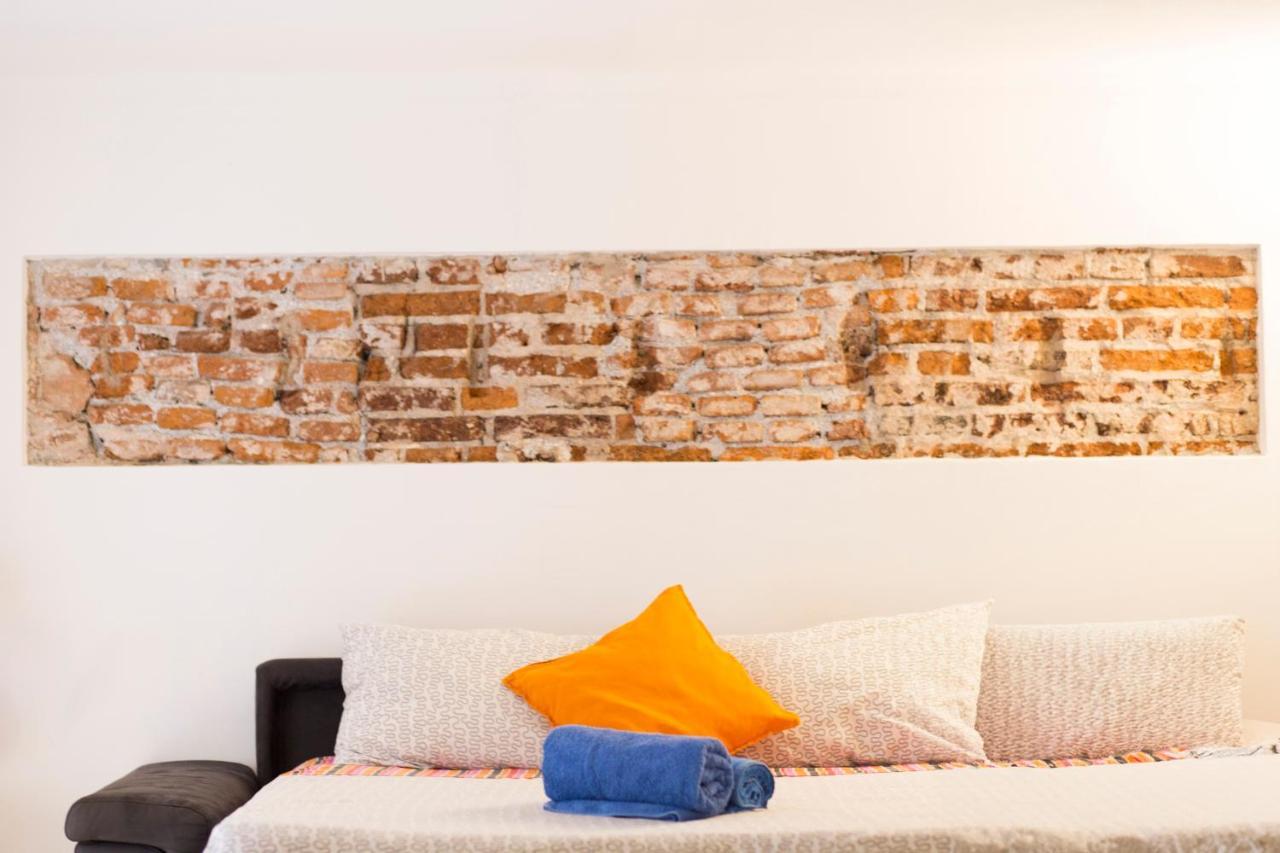 Apartmán Loft La Citta Vecchia Janov Exteriér fotografie