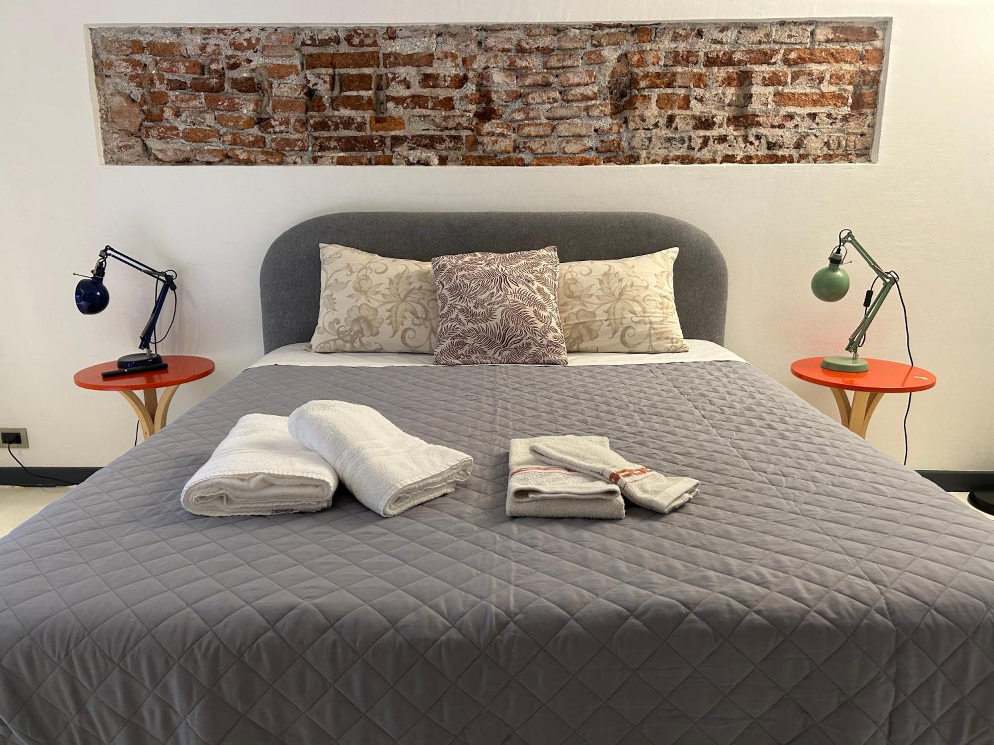 Apartmán Loft La Citta Vecchia Janov Exteriér fotografie